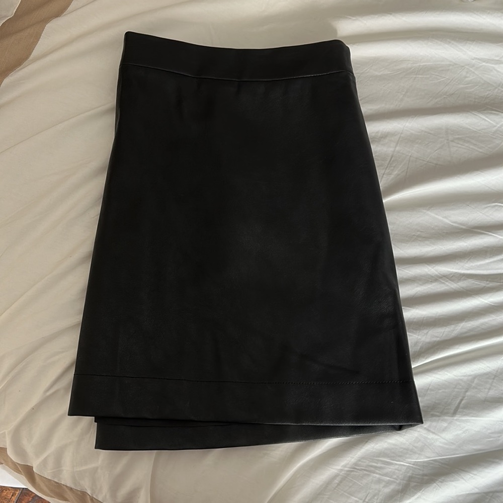 NWT J Crew leather mini skirt size 24 SOLD OUT ONLINE
